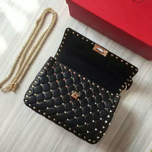 Valentino Garavani Rockstud 24 cm