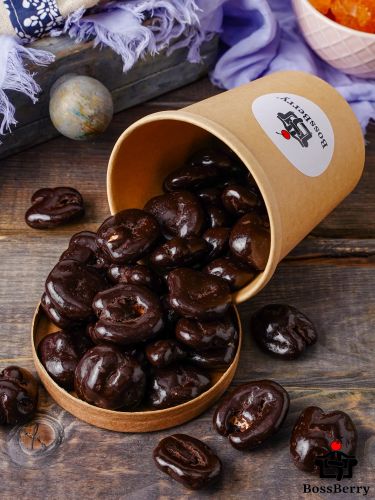 Грецкий орех в темной шоколадной глазури