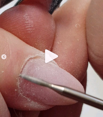 Комбинированный и аппаратный маникюр (Мария Болотова)