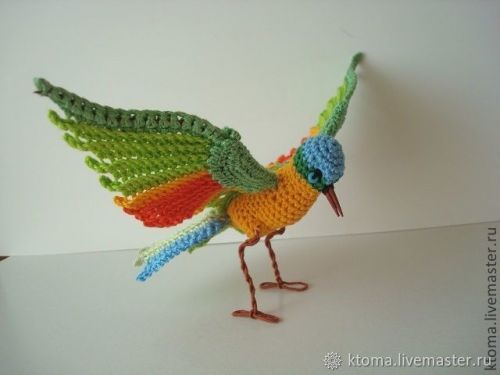 [Игрушки] Щурка золотистая (Тамара Кривобокова)