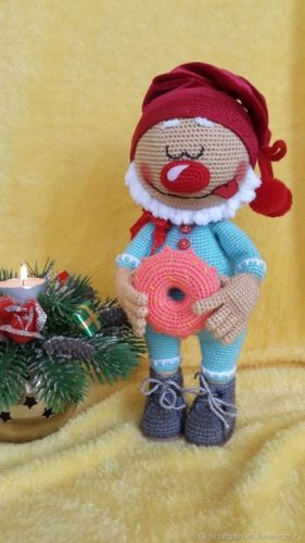 [Игрушки] Рождественский Гном Пончик Сладкоежкин (Ирина Крашенинникова)