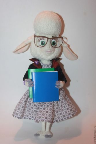 [Игрушки] Мисс Барашкис + шитая/вязаная одежда (Ирина Невельская)