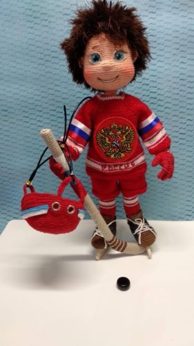 [Игрушки] Мальчишка-хоккеист (Ольга Куприянова)