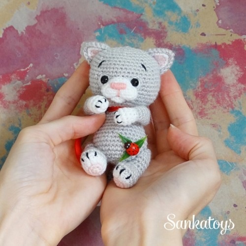 [Игрушки] Брелок «Котенок» (Оксана Берейшик)