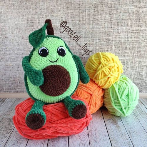 Весёлый авокадо (goozell_toys)