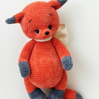 Плюшевый лисенок(Елена Лаврушкина)