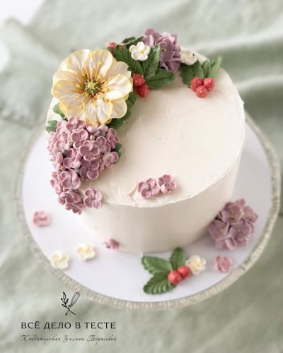 Новый Мастер- класс по кремовой флористике (Залина Борисова)