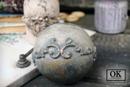 Елочное украшение 'Очень старый шар' (Ольга Комарницкая)