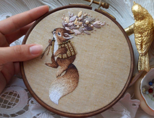 Художественная вышивка «Белка» (katembroideryart)