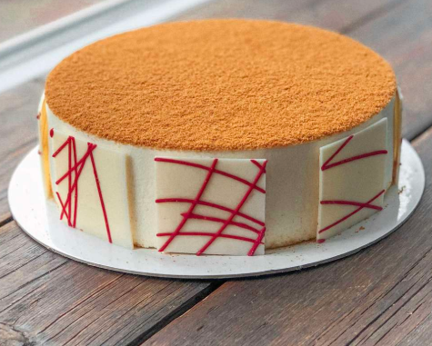 Муссовые торты «Сникерс» и «Медовик с клюквой» [Кондитория]