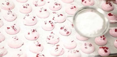 Маршмеллоу и малиновый мармелад (Ханс Овандо)