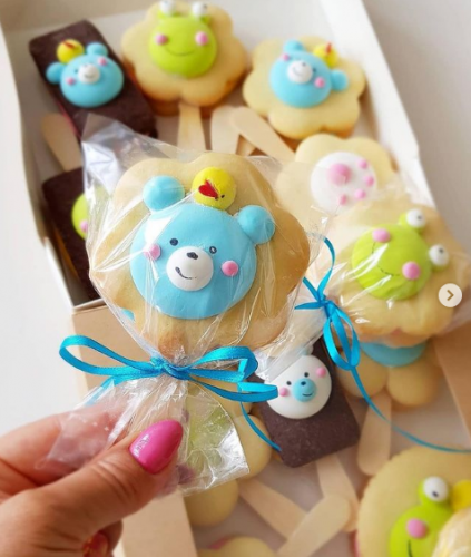 Маршмэллоу и сэндвичи (Ляйсян Казыргалина)