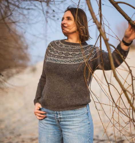 Свитер 'Frosty_flowers' (knitterra)