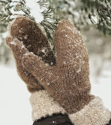 Варежки 'Lucky Lamb' (two.needles)