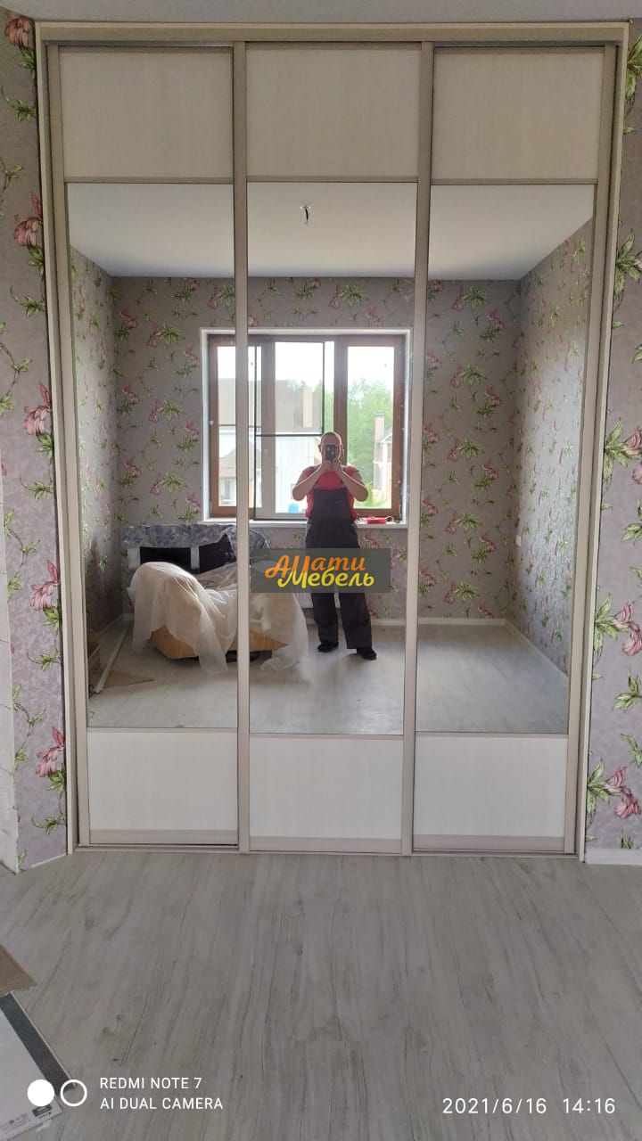 встроенный шкаф