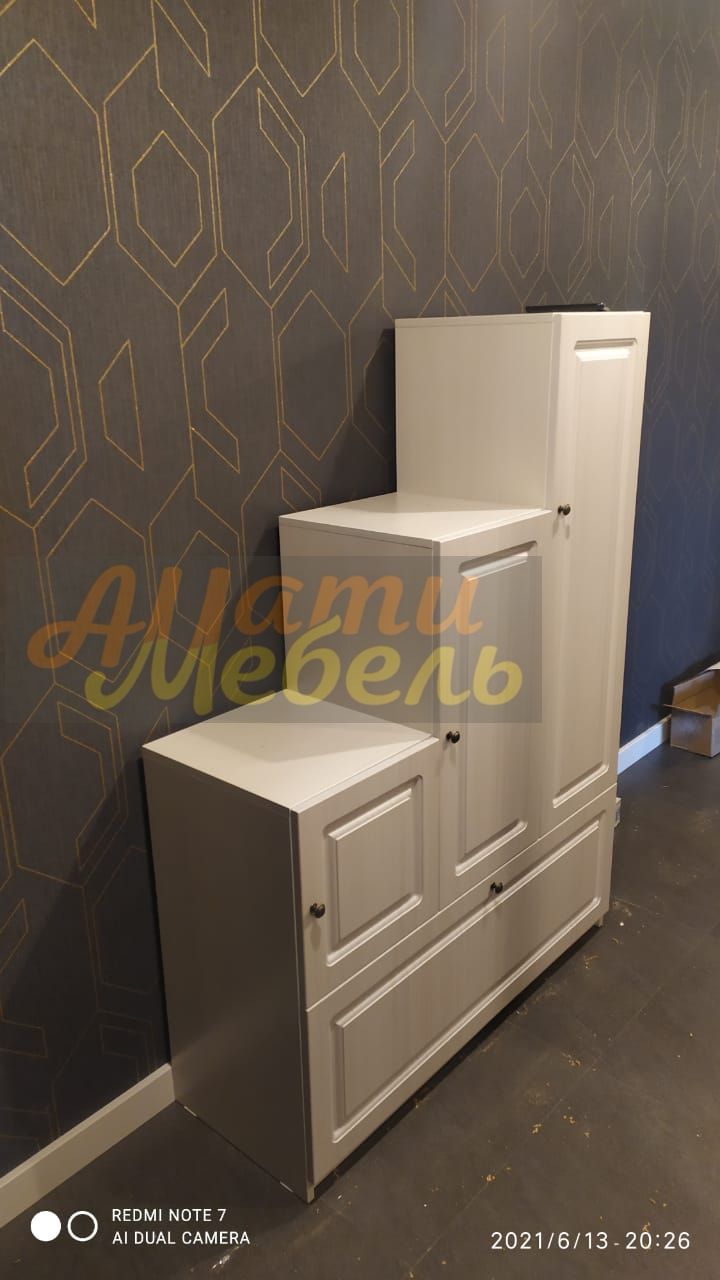комод в прихожую