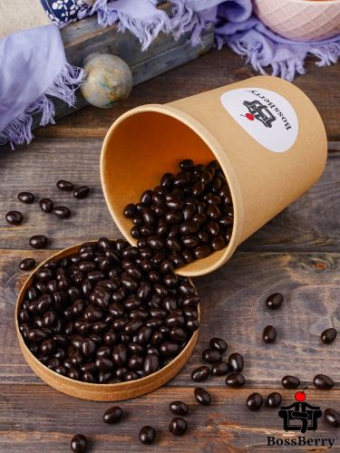 Кедровый орех в темной шоколадной глазури