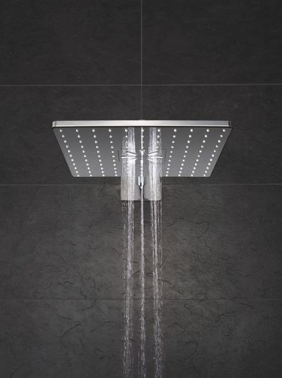 Квадратный душ Grohe Rainshower SmartActive Cube 310 два вида струй 26479000 ФОТО