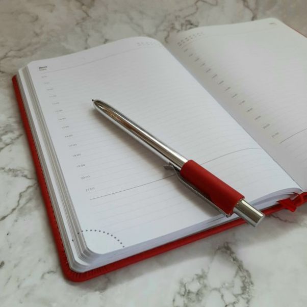 Ежедневник Campbell красный