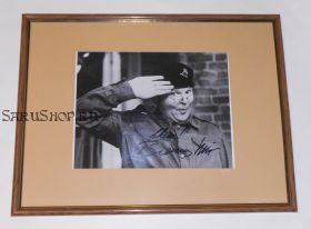 Автограф: Бенни Хилл. Шоу Бенни Хилла / The Benny Hill Show. Фото 1984 года. Редкость