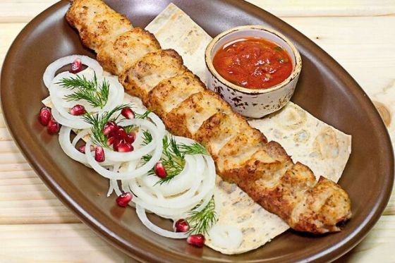 Люля кебаб куриный.