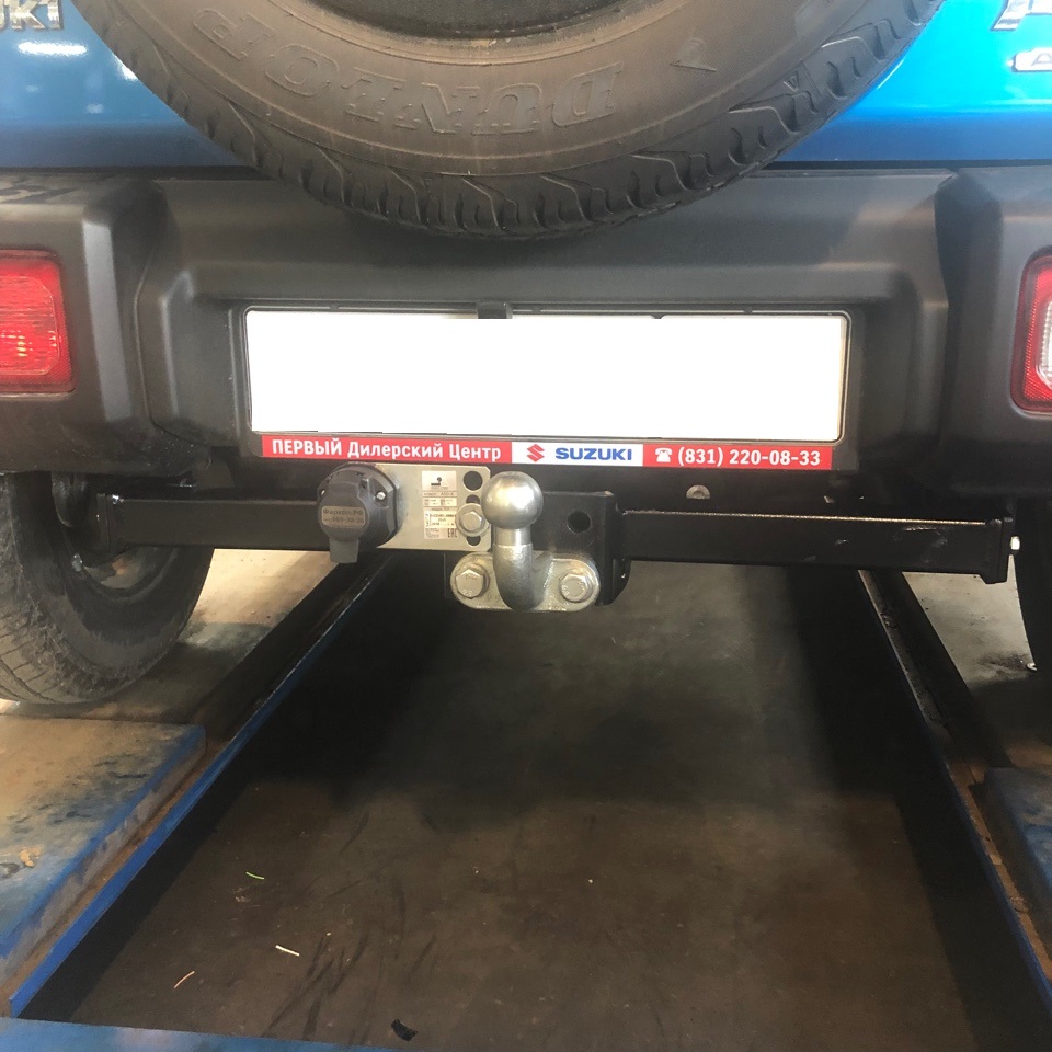 ТСУ для Suzuki Jimny 2018- без выреза бампера. Нагрузки: 1500/75 кг, масса фаркопа 14,65 кг (без электрики в комплекте)