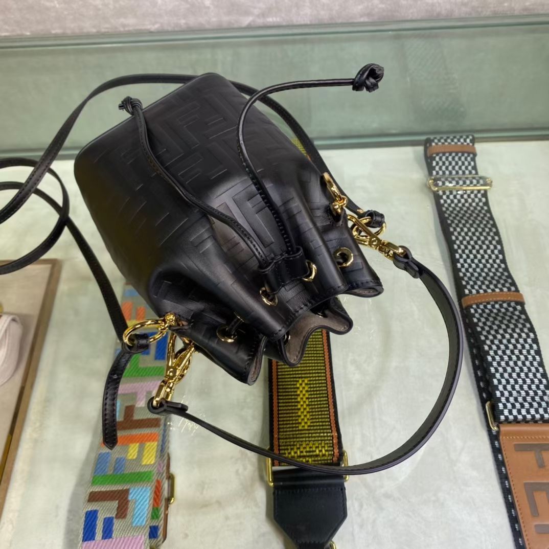 Fendi Mon Tresor Mini 18x12x10 cm