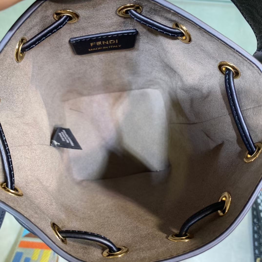 Fendi Mon Tresor Mini 18x12x10 cm