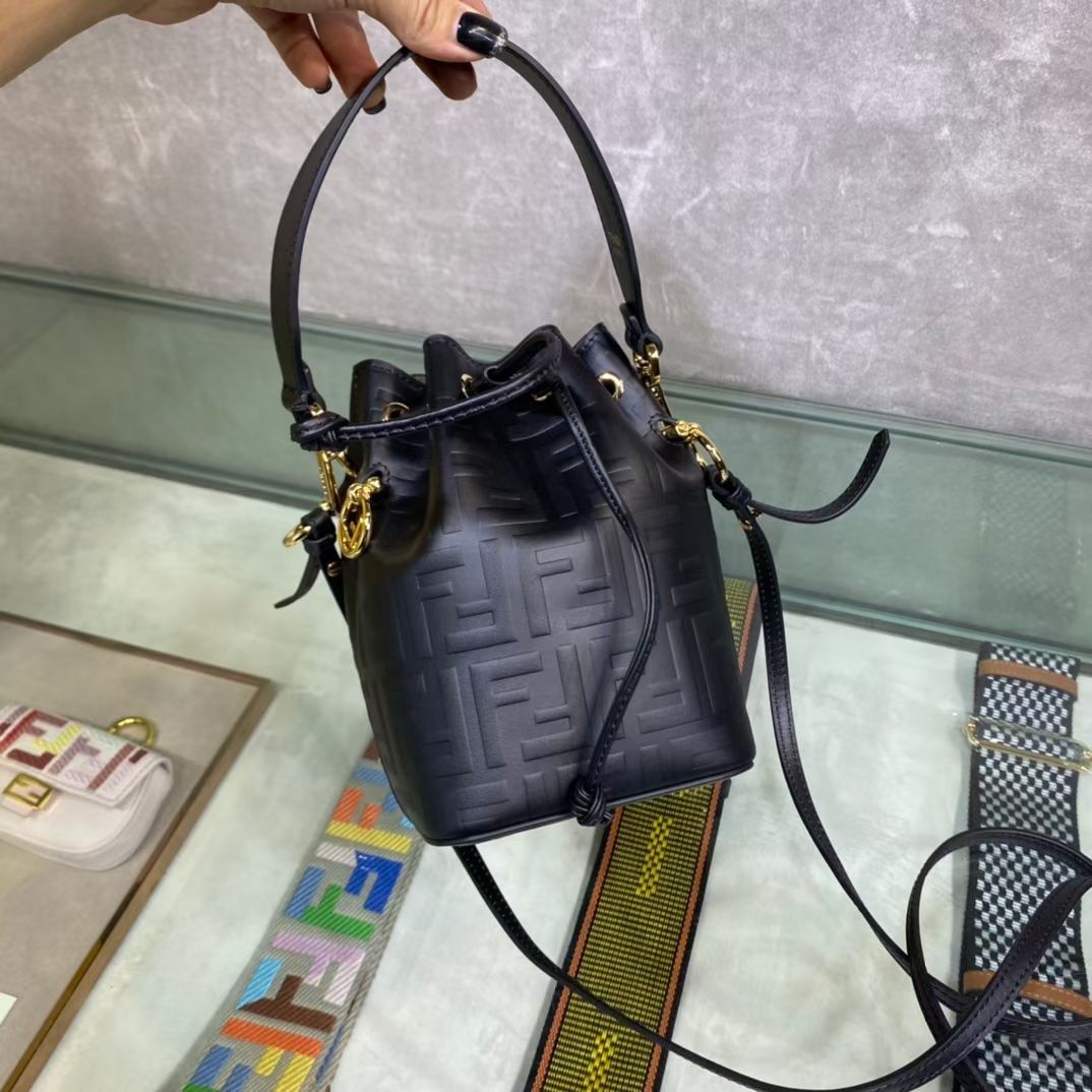 Fendi Mon Tresor Mini 18x12x10 cm