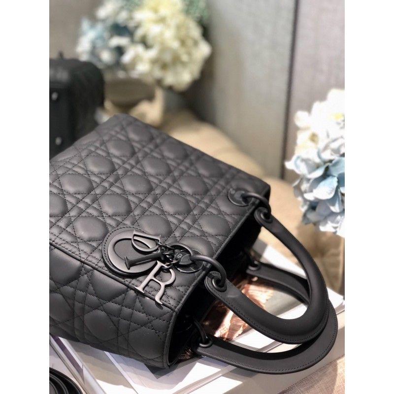Lady Dior 24 cm