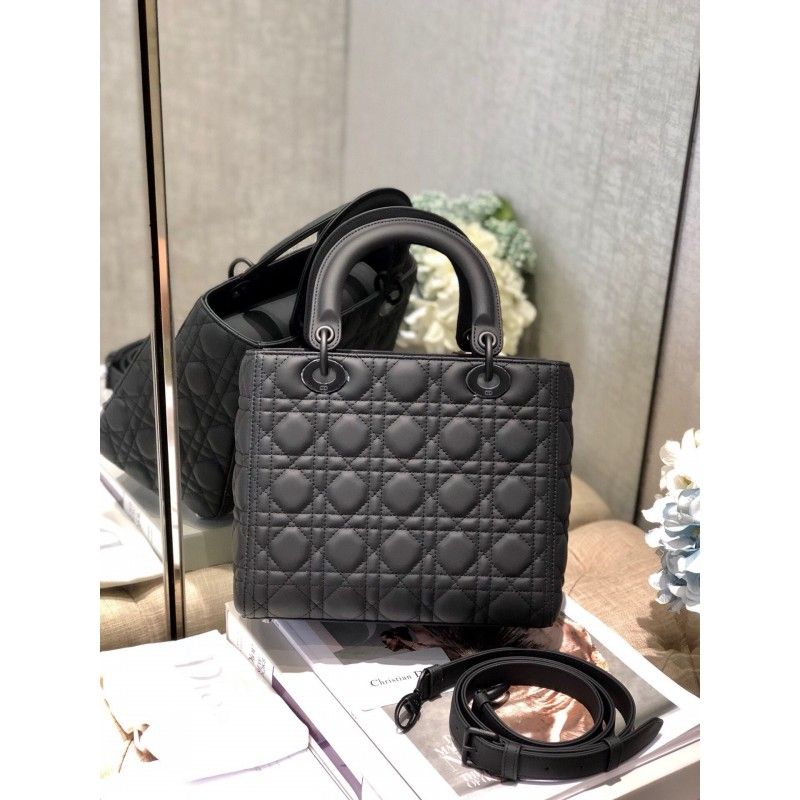Lady Dior 24 cm