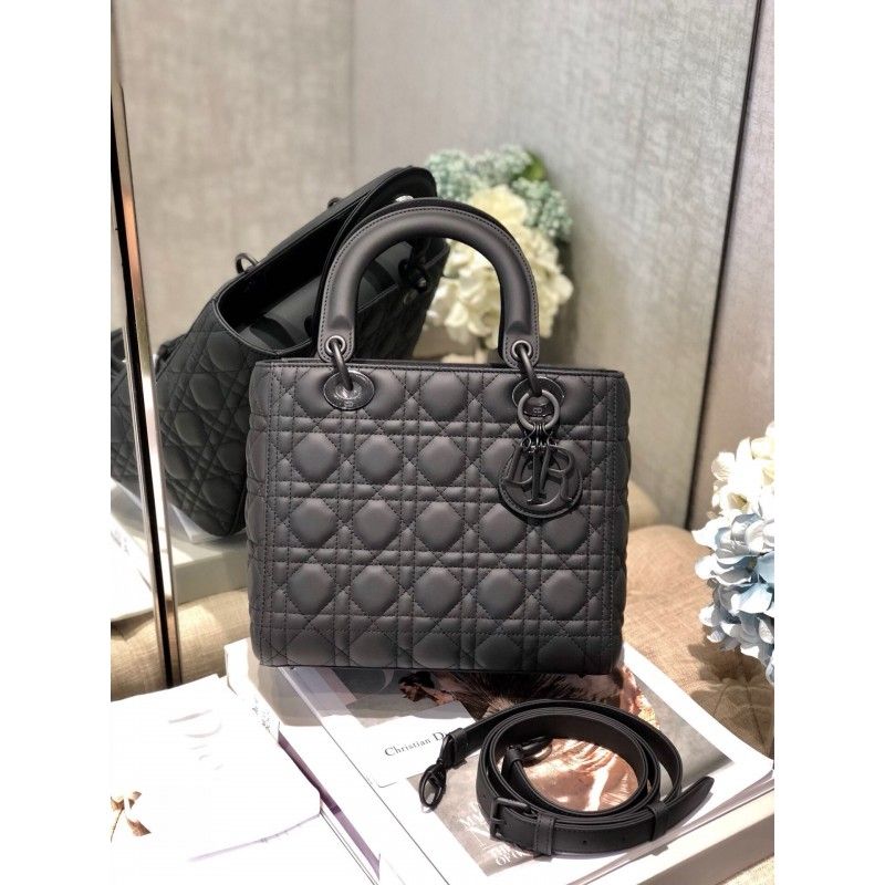 Lady Dior 24 cm