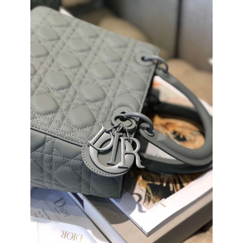 Lady Dior 24 cm