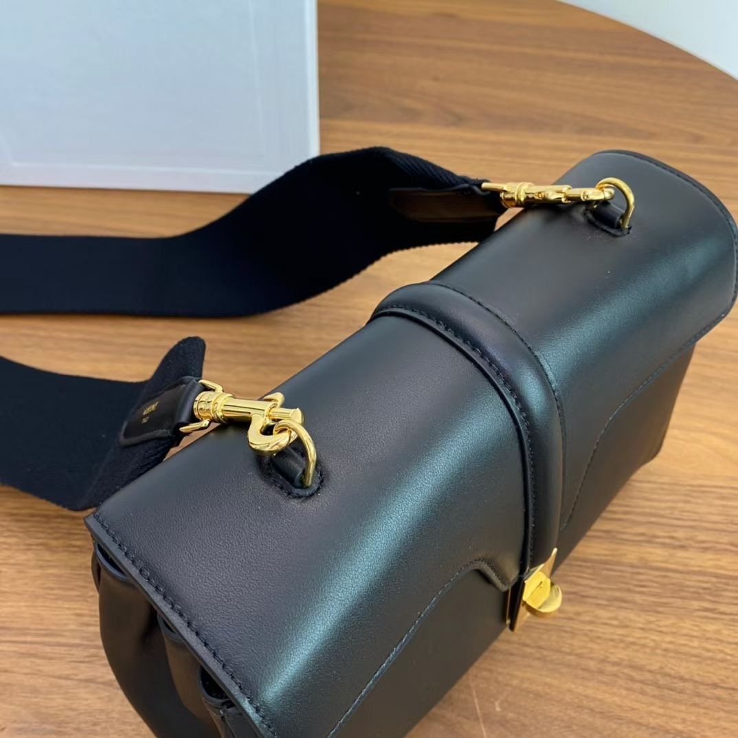 Celine Teen Soft16 23х15х9 cm