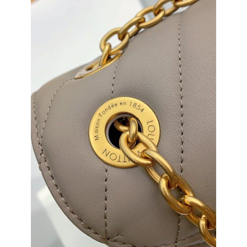 Louis Vuitton New Wave 24 cm