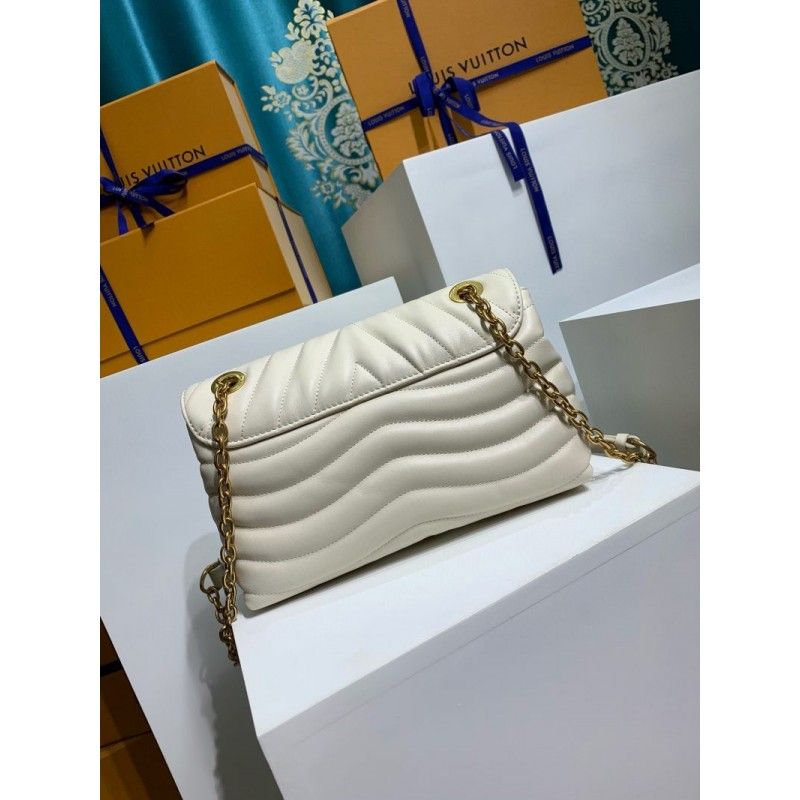 Louis Vuitton New Wave 24 cm