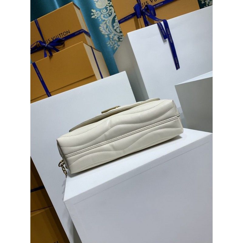 Louis Vuitton New Wave 24 cm
