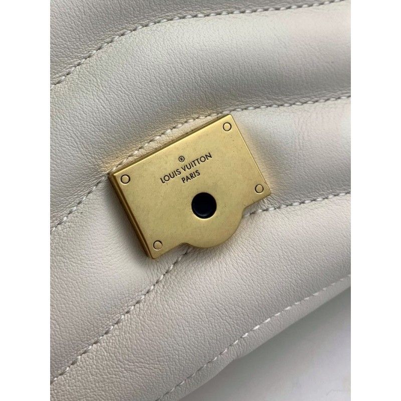 Louis Vuitton New Wave 24 cm