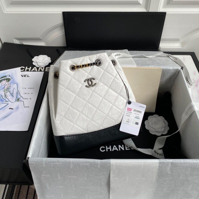 CHANEL 24*23*11.5 cm