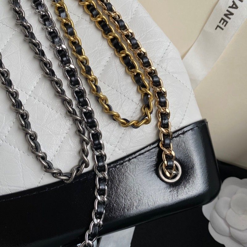 CHANEL 24*23*11.5 cm