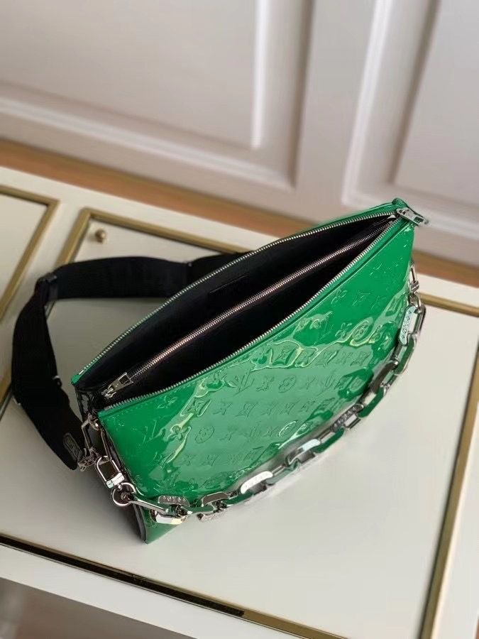 Louis Vuitton 34x24x12 cm