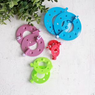 Набор приспособлений для изготовления помпонов