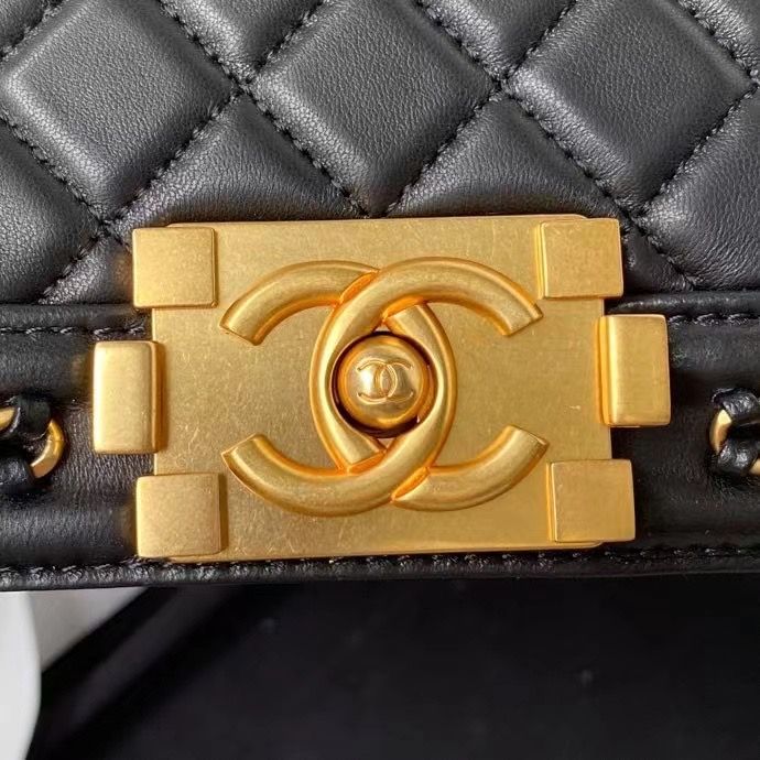 CHANEL LE BOY 20cm