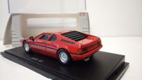 BMW M1 (Universal Hobbies) 1/43