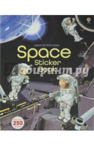 Space Sticker Book / Watt Fiona