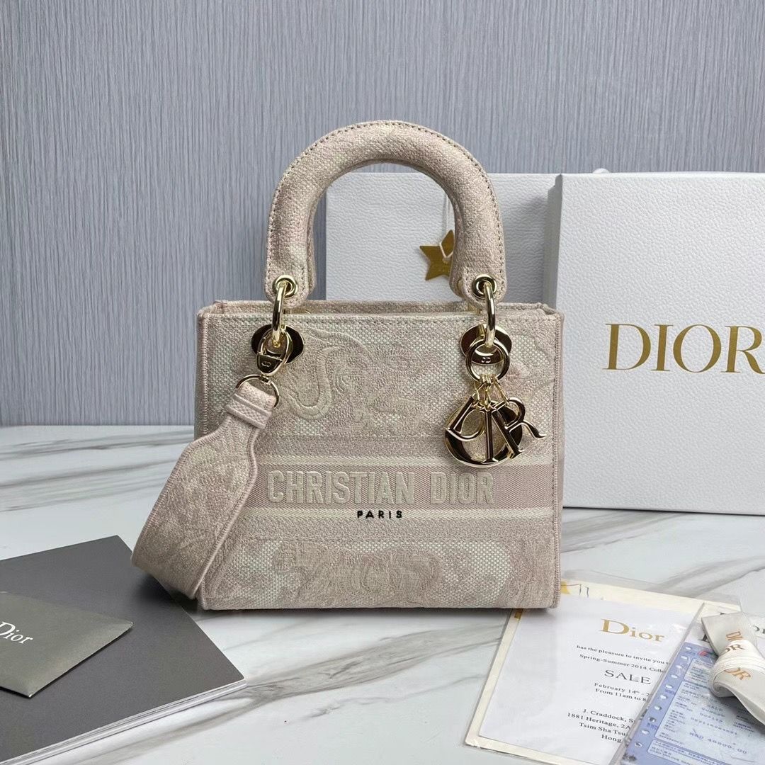 Lady Dior 24 cm