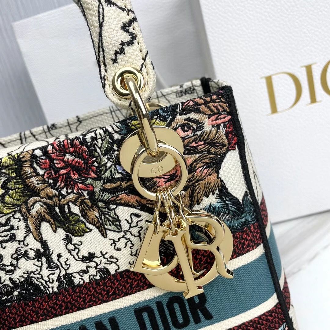 Lady Dior 24 cm