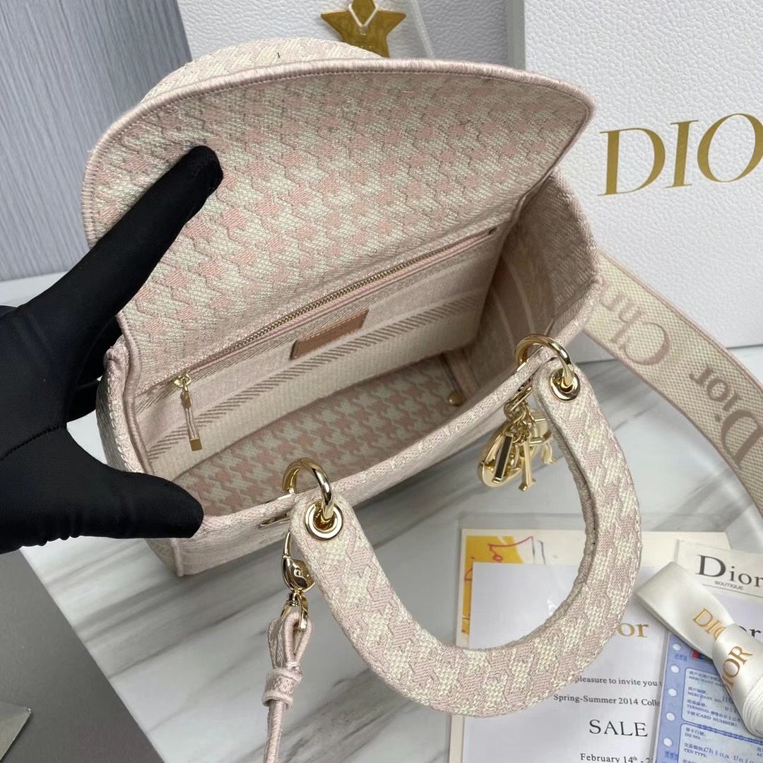 Lady Dior 25 cm