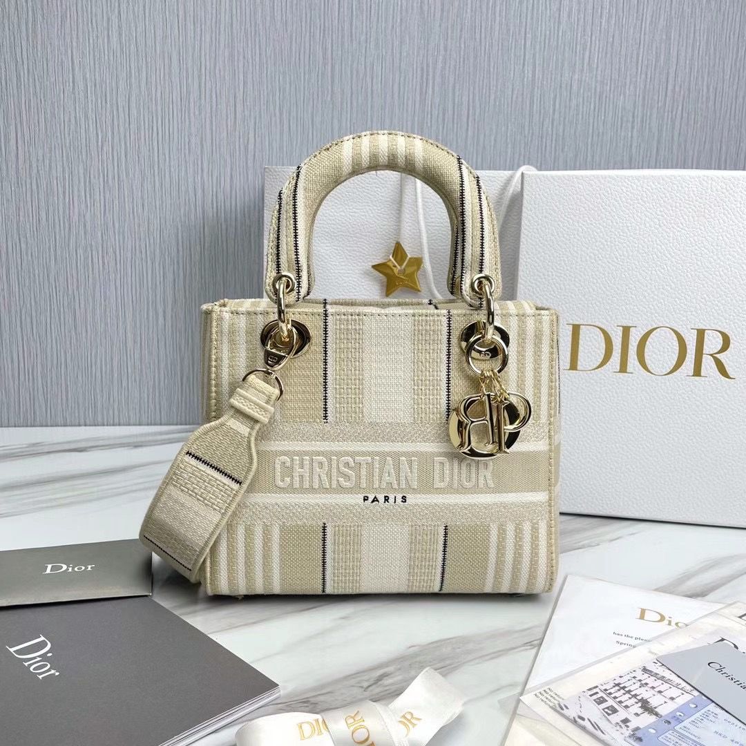 Lady Dior 24 cm