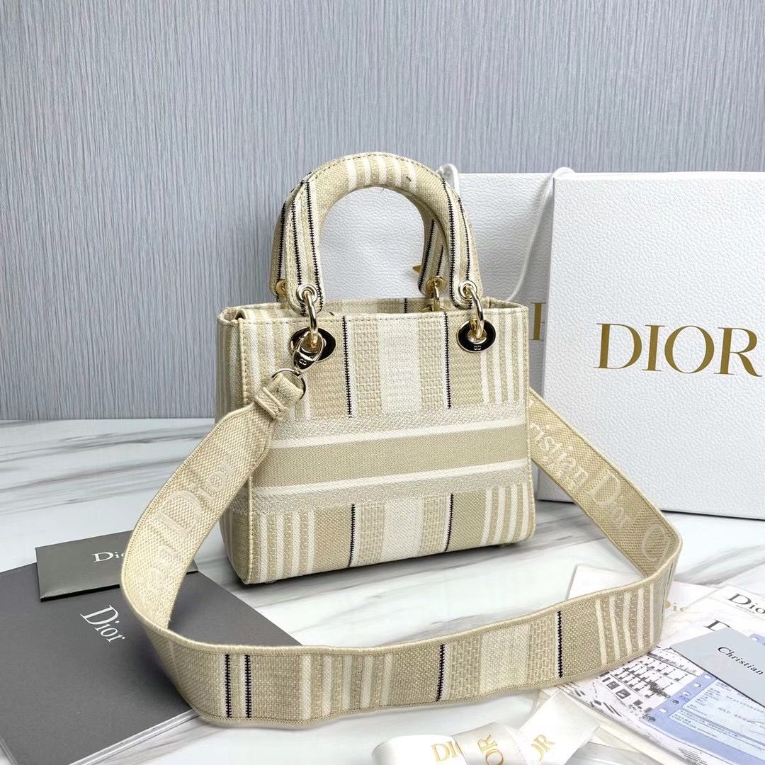 Lady Dior 24 cm